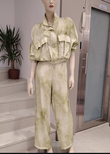 Yeşil Batik Desenli Bol Kesim Takim - Görsel 2