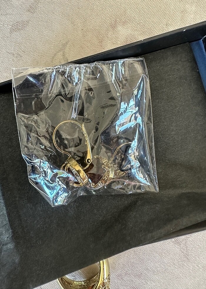 Avon yüzük/küpe takımı - Görsel 3