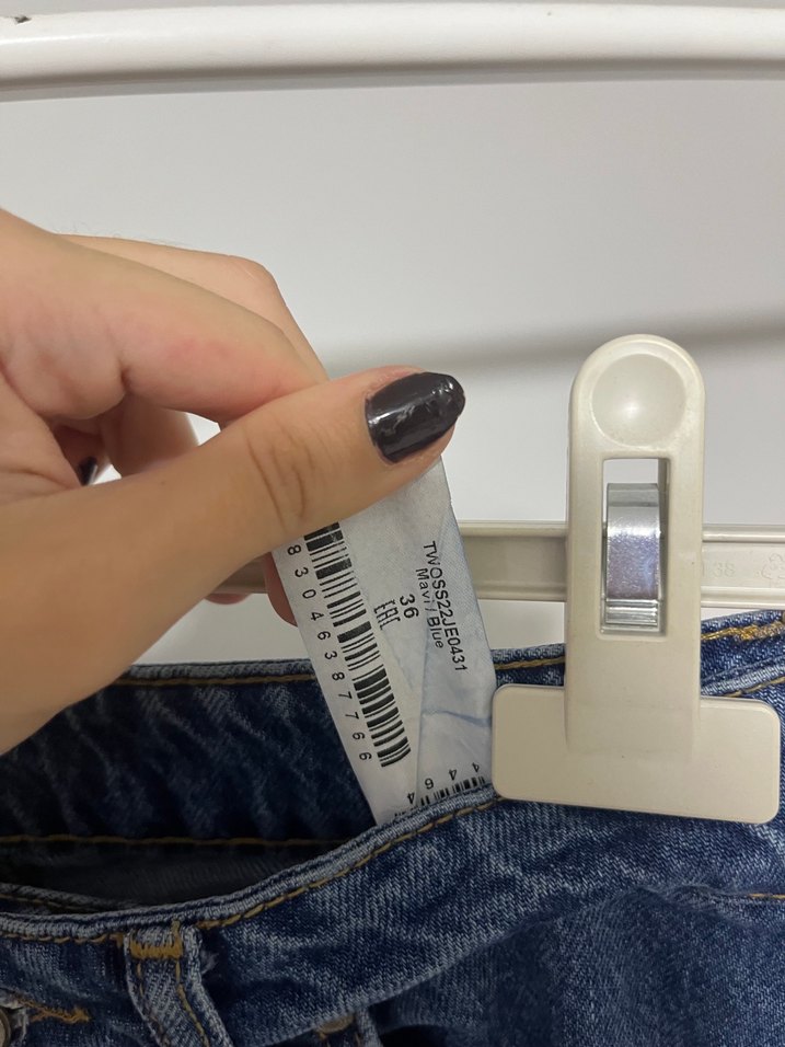 Kadın Mavi Bol Kesim Midi Kot Pantolon - Görsel 3