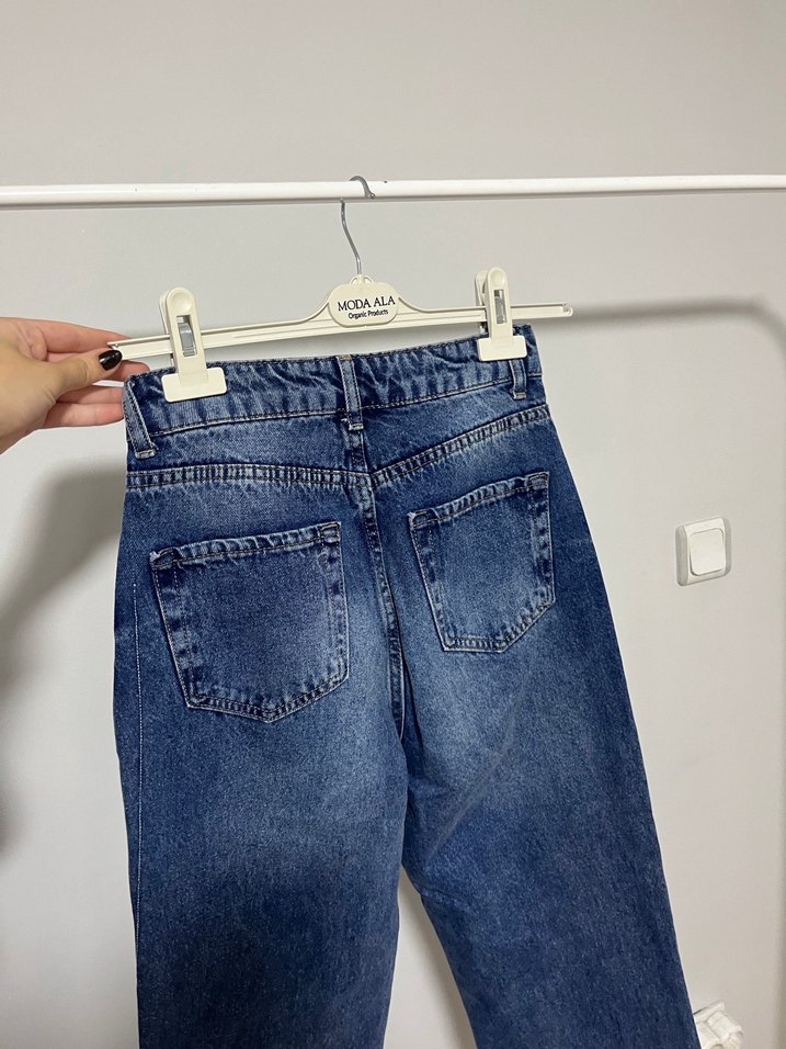 Bol Kesim kadın Kot Pantolon - Görsel 4