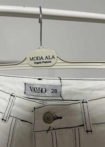 Beyaz Kadın Denim Pantolon bol paça - Görsel 3