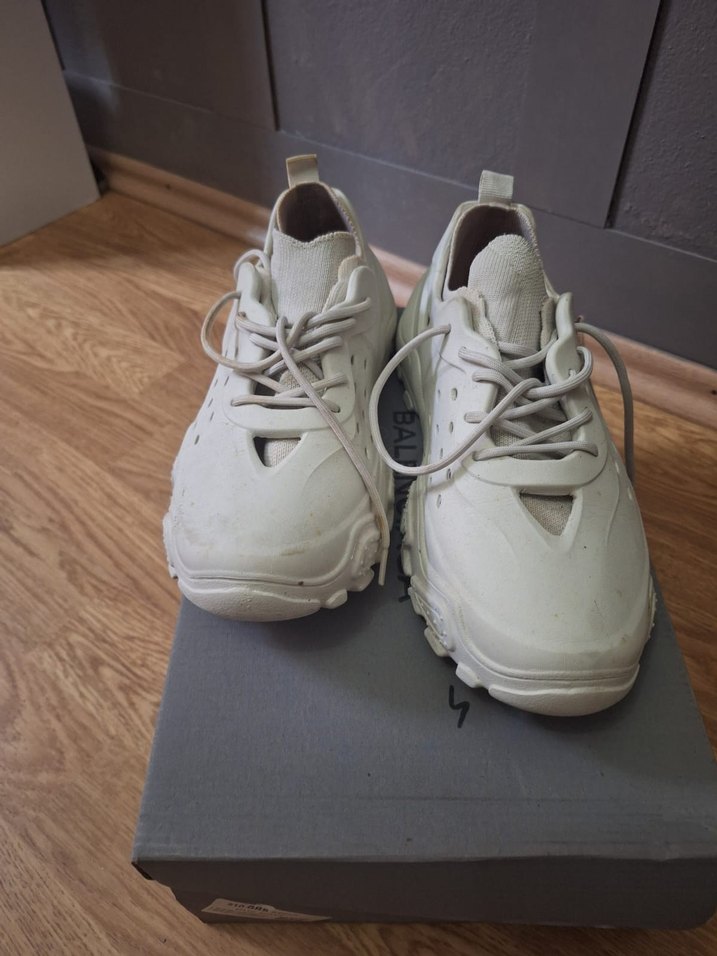 zara 34 no spor ayakkabı - Görsel 5