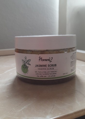 Celenes Vitamin C+ Yüz Temizleme Jeli - Görsel 3