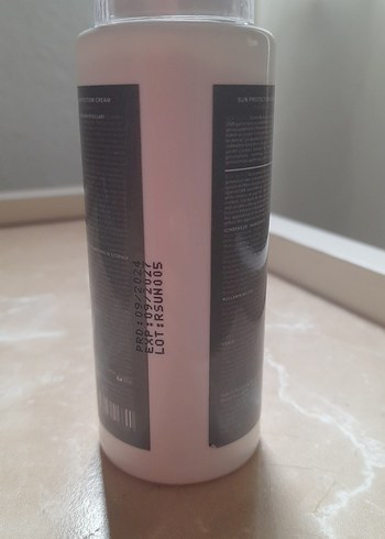 Rochcell SPF 50+ Güneş Koruyucu Krem - Görsel 2