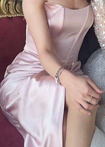 KEİKEİ MARKA Pudra Pembe Straplez Drapeli Midi Abiye Elbise