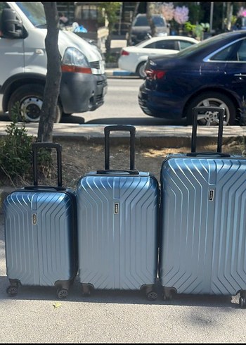 Diğer Modern Mavi Uclu Hardcase Valiz Seti