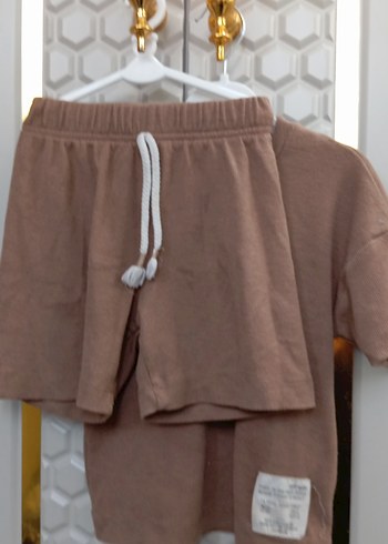 Pastel Kahverengi Çocuk Tişörtü ve Şort Takımı - Görsel 2