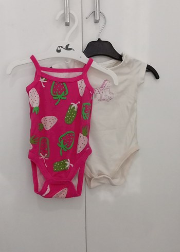 Kolsuz Çilek Desenli Bebek Body - Görsel 2