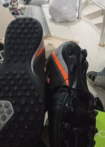 42 Beden Siyah Erkek Spor Futbol Ayakkabısı Velcro