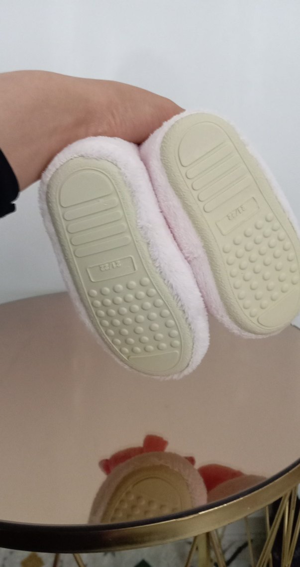 Kız Çocuk Renkli Nakışlı Sıcak Ev Terliği - Görsel 4