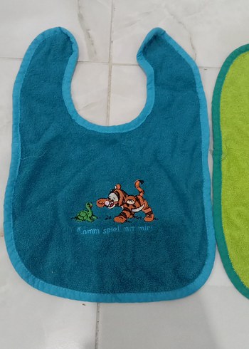 Renkli Nakışlı Bebek Önlükleri - Görsel 3