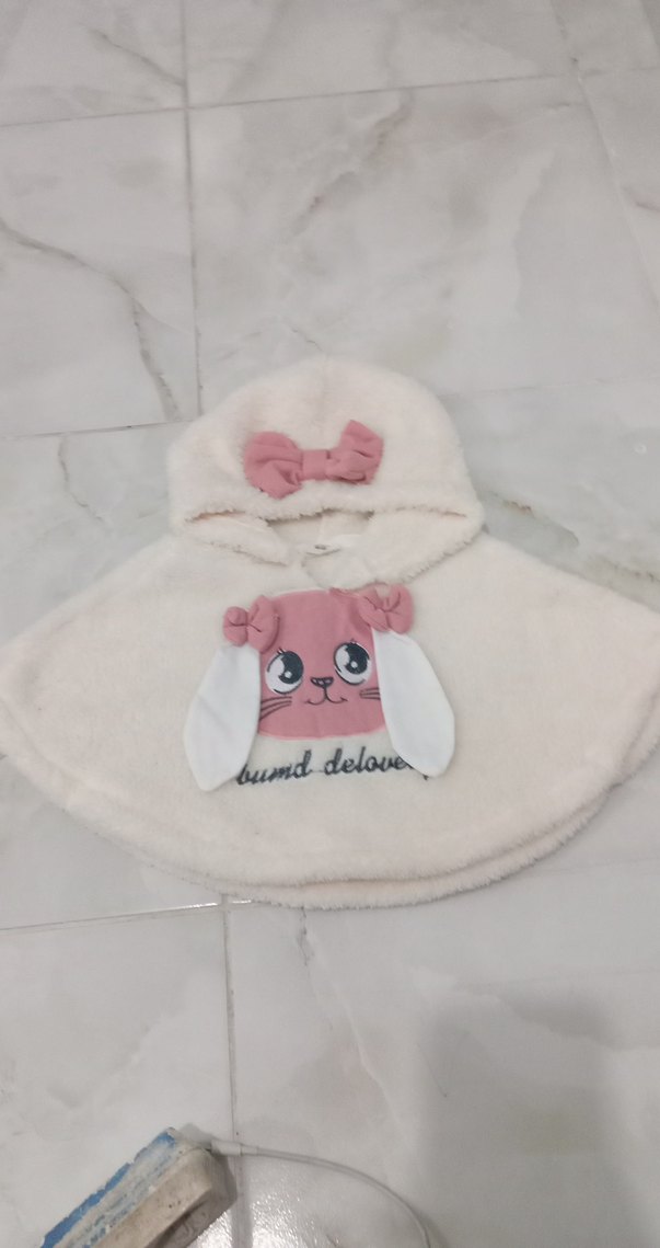 Kız Çocuk Beyaz Kapüşonlu Poncho - Görsel 2