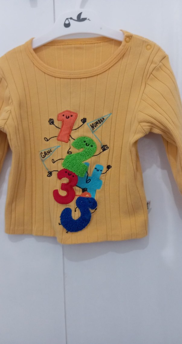 Renkli Baskılı Sarı Erkek Çocuk Triko Kazak - Görsel 3