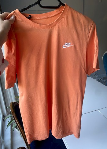 Nike Kadın Kısa Kollu Tişört