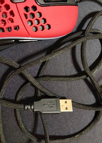 Kırmızı Delikli  Aydınlatmalı Oyuncu Mouse - Görsel 4