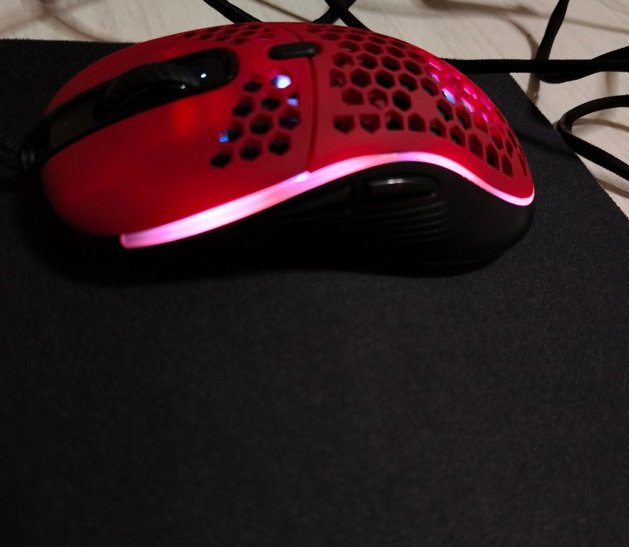 Kırmızı Delikli  Aydınlatmalı Oyuncu Mouse - Görsel 2