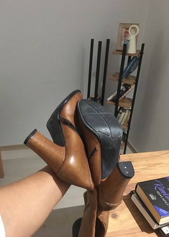 Hotiç Deri Kadın Dizüstü Çizme Tokalı Topuklu - Görsel 7