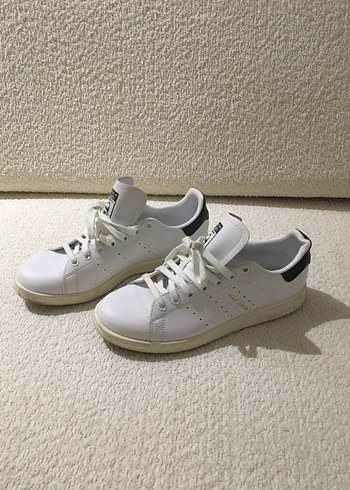 Beyaz Spor Ayakkabı - Günlük Rahatlık - Görsel 3