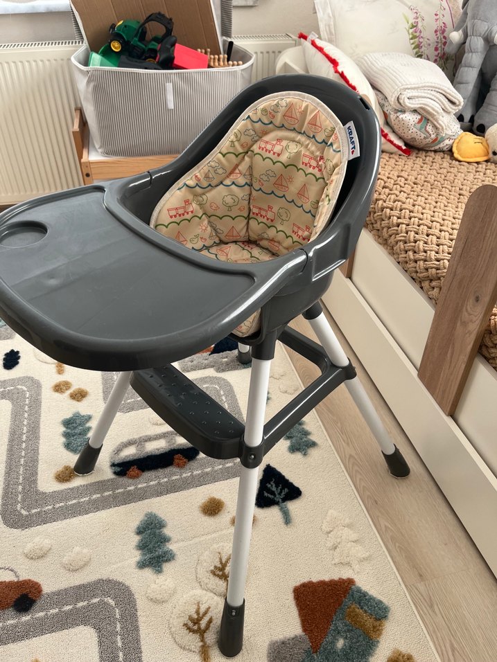 Gri Yüksek Sandalye Çocuk İçin - Görsel 2