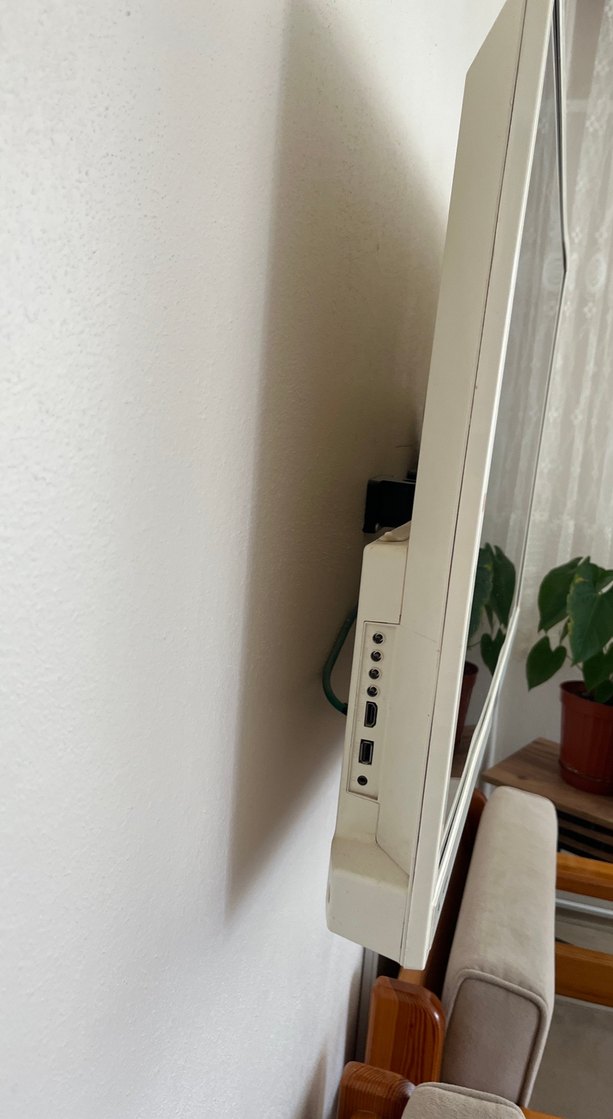 Arçelik televizyon Beyaz Çerçeveli Duvara Monteli Monitör - Görsel 3