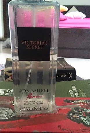 Victoria s Secret bombshell victoria secret