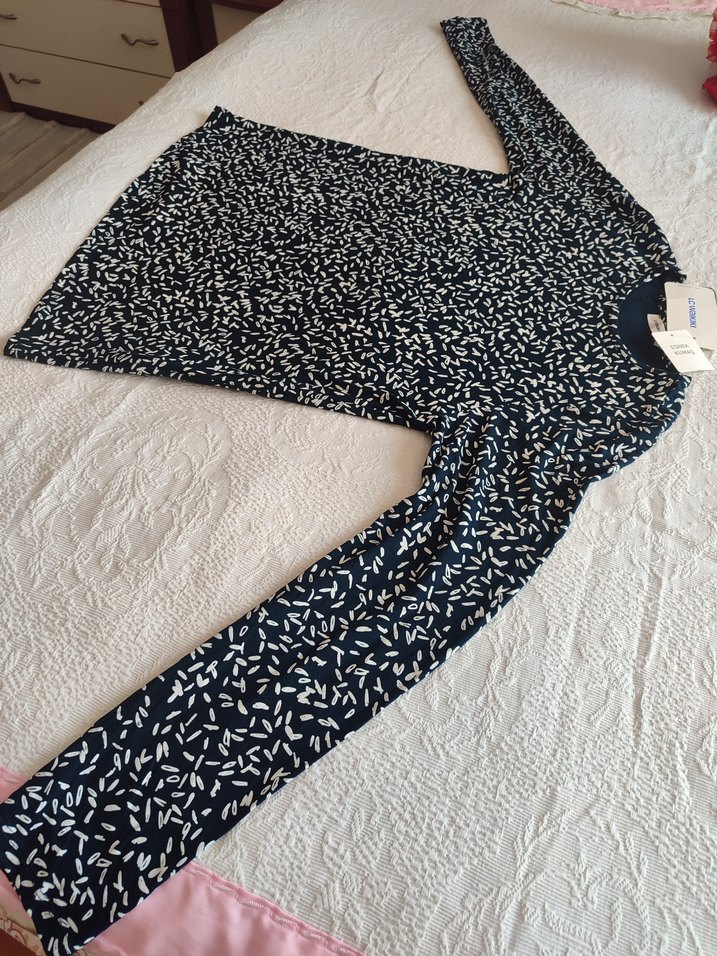 Lacivert Desenli Uzun Kollu  Bluz - Görsel 4