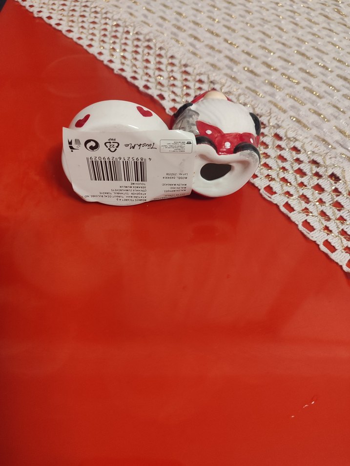 Kırmızı Şapkalı Biblo ve Küçük mumluk - Görsel 3