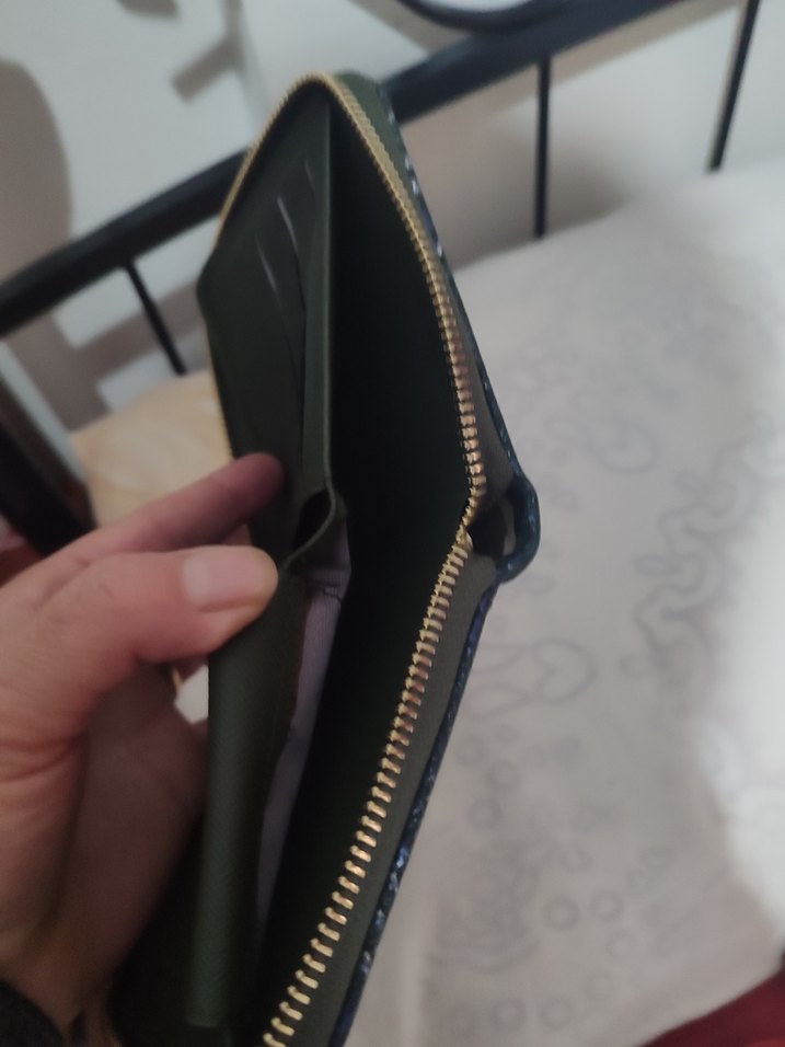 Kadın Yılan Derisi Desenli Fermuarlı Cüzdan - Görsel 3