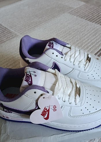 Nike Air Force 1 Mor Kiraz Temali Ayakkabi