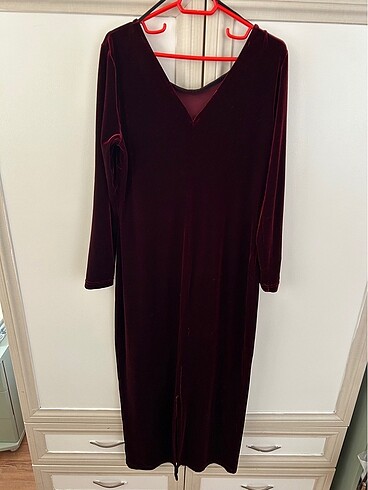 44 Beden C&A YESSİCA KADİFE BORDO ELBİSE