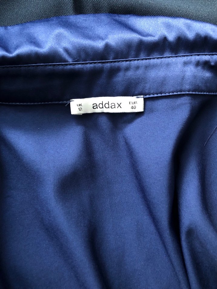 Düğmeli Mavi Saten Kadın Gömlek - Görsel 3