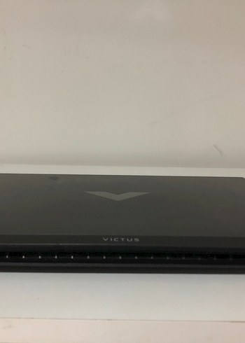 Beden Renk HP VİCTUS 16