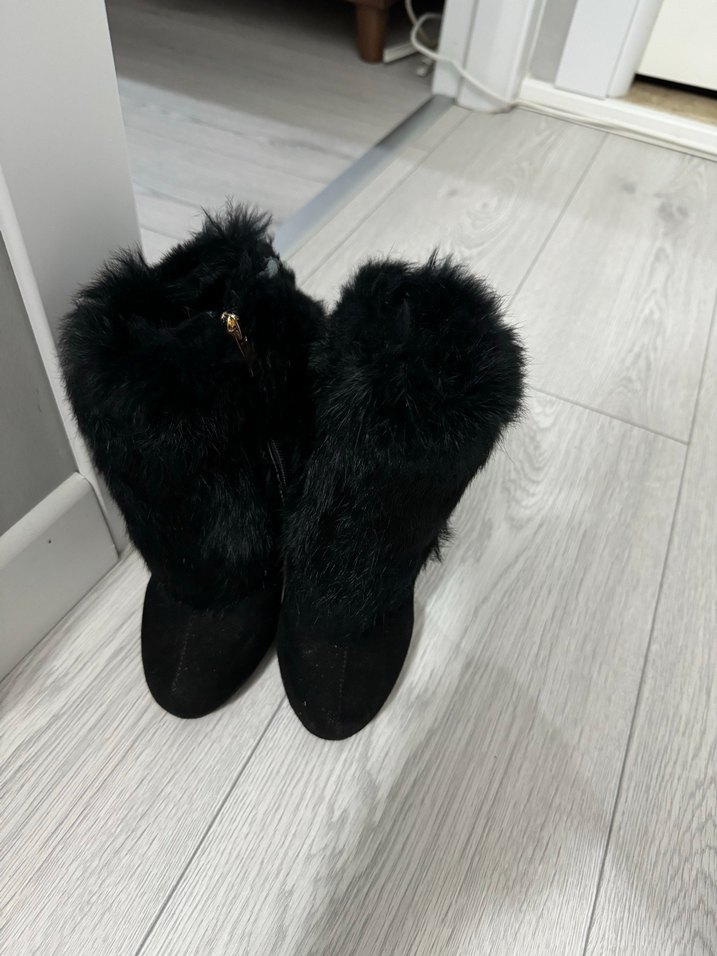 Siyah Leopar Desenli Yüksek Topuklu Süet Bot - Görsel 2