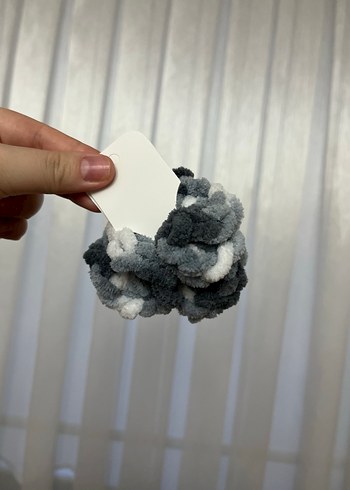 Gri Puffy Örgü Saç Tokası - Görsel 6