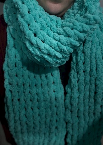 Turkuaz Puffy Örgü Kadın Atkı Şal - Görsel 4