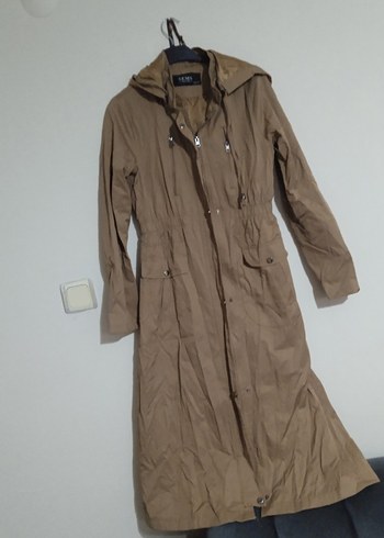 Bej Uzun Beli Kemerli Kadın Yağmurluk - Görsel 2