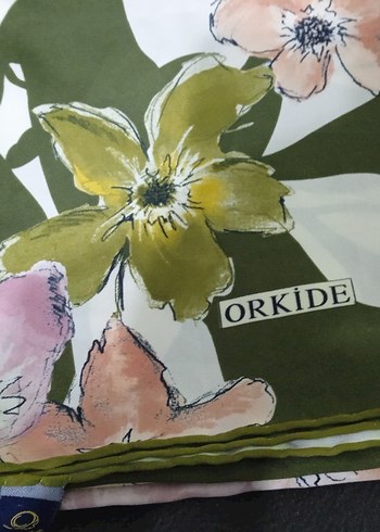 Bej ve Gri Desenli Kadın Fular - Görsel 6