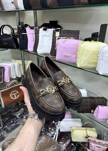 Parlak Kahverengi Tokalı Platform Topuklu Loafer