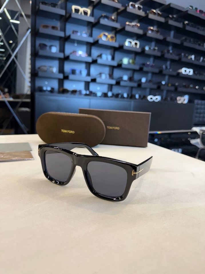 Tom ford erkek güneş gözlüğü - Görsel 3