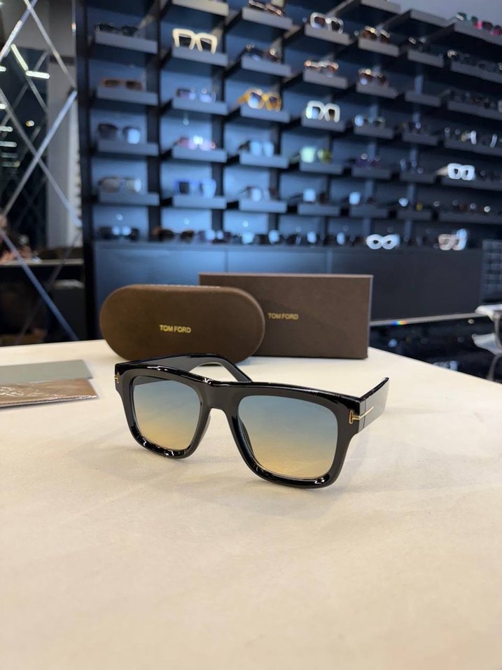 Tom ford erkek güneş gözlüğü - Görsel 2