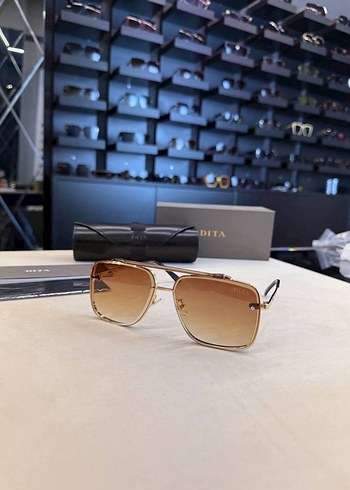 Şeffaf Çerçeveli Mavi erkek Güneş Gözlüğü - Görsel 4