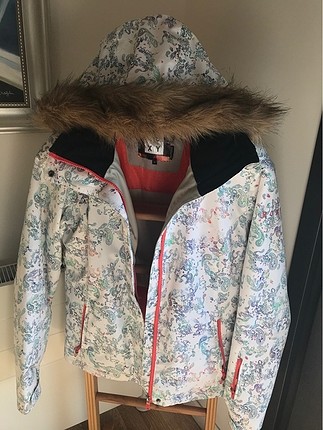 Roxy Mont - M Slim Fit