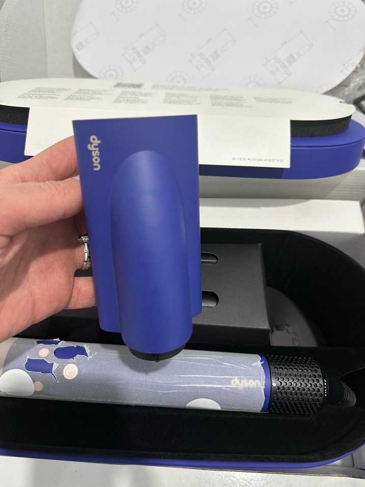 Dyson Airwrap complete long Saç Şekillendirici Seti - Görsel 3