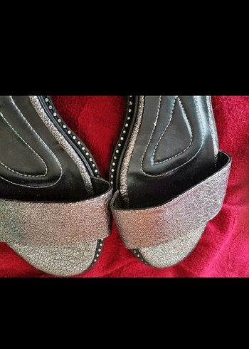 Gri  Dolgu topuklu sandalet.Titan shoes marka - Görsel 4