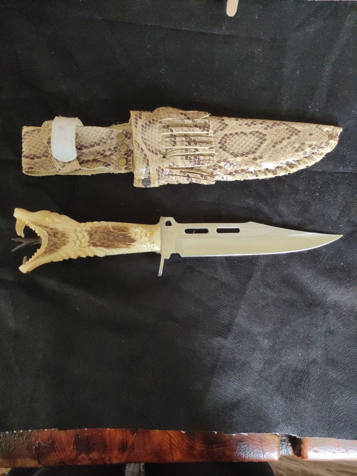 Kemik ve Ahşap oyma çalışılan av bıçağı - Görsel 3