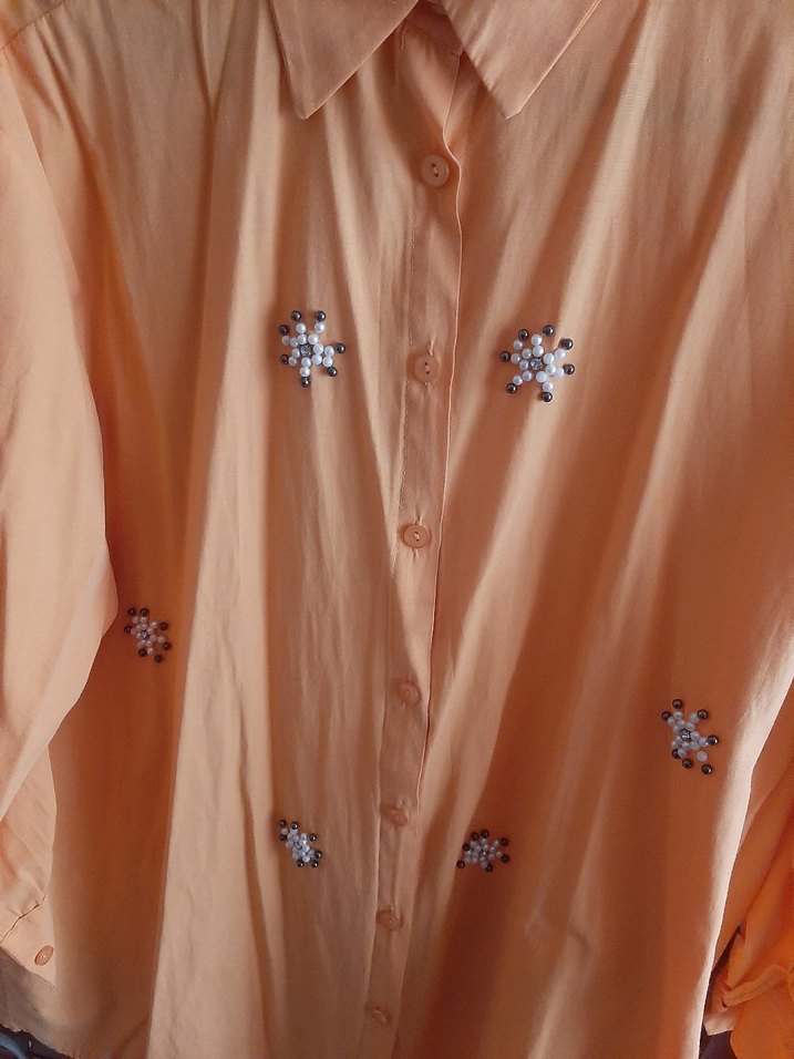 Turuncu Nakışlı Düğmeli Kadın Gömlek - Görsel 3