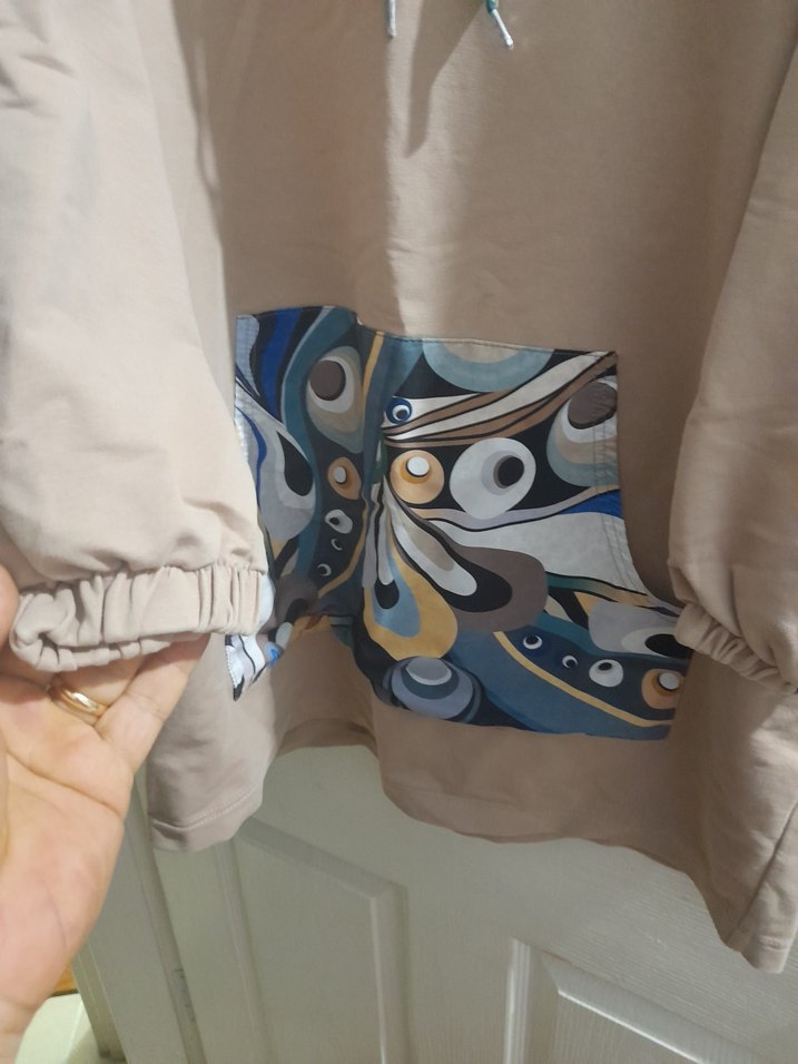 Kadın Bej Kapüşonlu Baskılı Sweatshirt - Görsel 3