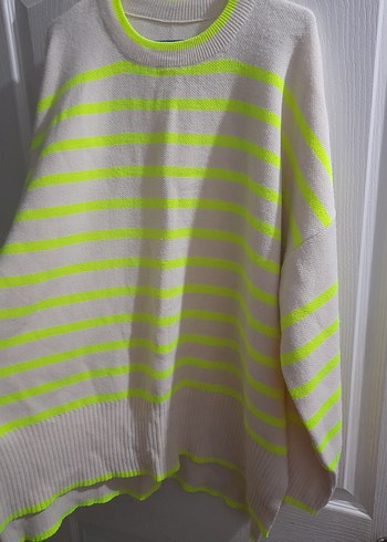 Uzun Kollu Sarı Çizgili Salaş Triko Kazak - Görsel 4