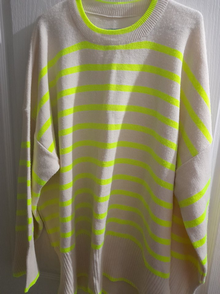 Uzun Kollu Sarı Çizgili Salaş Triko Kazak - Görsel 2