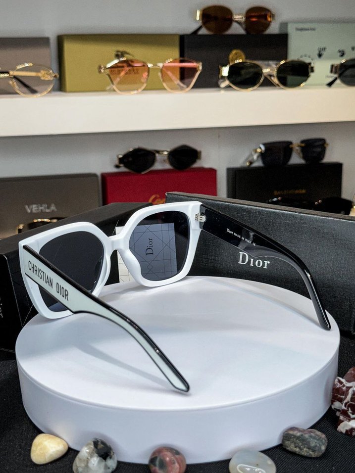 Dior Beyaz Parlak Klasik Kadın Gözlüğü - Görsel 2